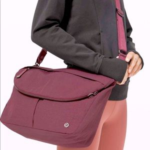 All Night Festival Bag *Large - Cassis